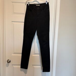 Black Women's Skinny Jeans
